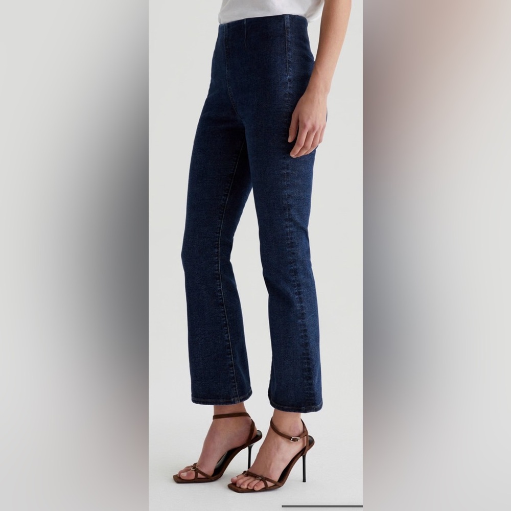 AG Adriano Goldshmied Farrah Boot Crop Pull-On Mid-Rise Jeans